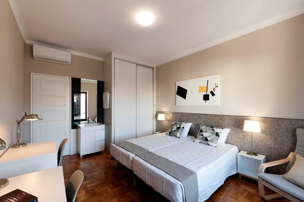 Ateneu Guesthouse ปอร์โต ภายนอก รูปภาพ