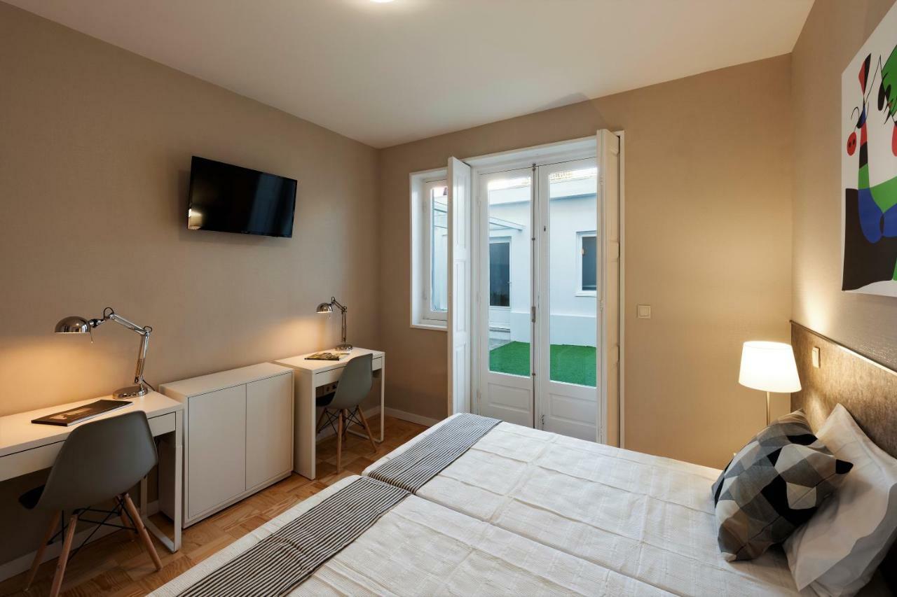 Ateneu Guesthouse ปอร์โต ภายนอก รูปภาพ